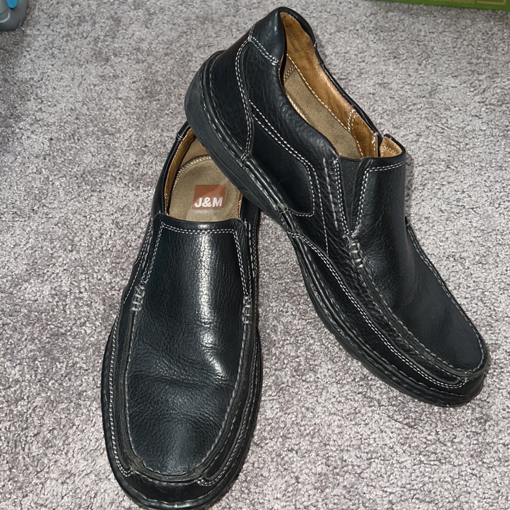 Johnston and Murphy Mens slip on/ loafer